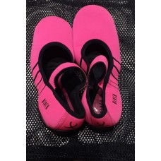 Bloch yoga slippers