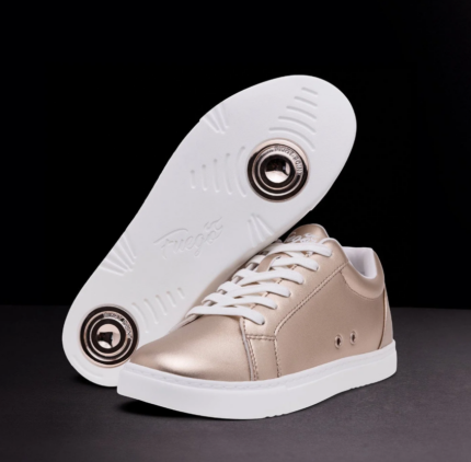 Fuego tenisice za plesne stilove poput hip-hop i salsu. U nježnoj rose-gold metalik boji, za ples sa stilom.