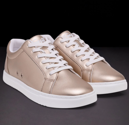 Fuego tenisice za plesne stilove poput hip-hop i salsu. U nježnoj rose-gold metalik boji, za ples sa stilom.